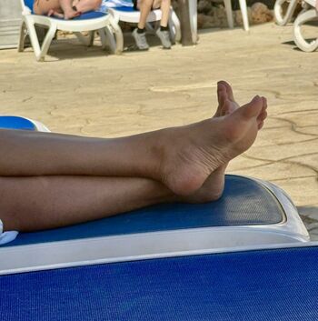 Plantes de pieds candid page leaked private photo uncensored HD quality