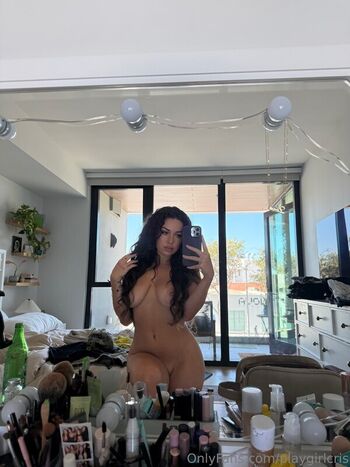 Playgirlcris  page leaked private photo uncensored HD quality