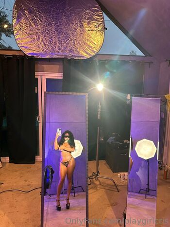 Playgirlcris leaked private photo uncensored HD quality