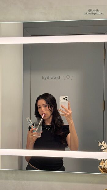 Pokimane  page leaked private photo uncensored HD quality