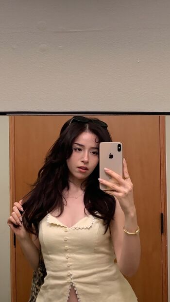 Pokimane  page leaked private photo uncensored HD quality