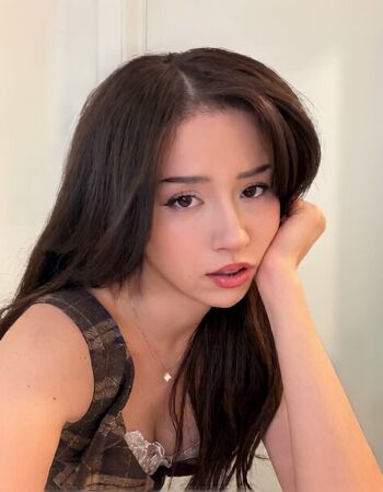 Pokimane  page leaked private photo uncensored HD quality