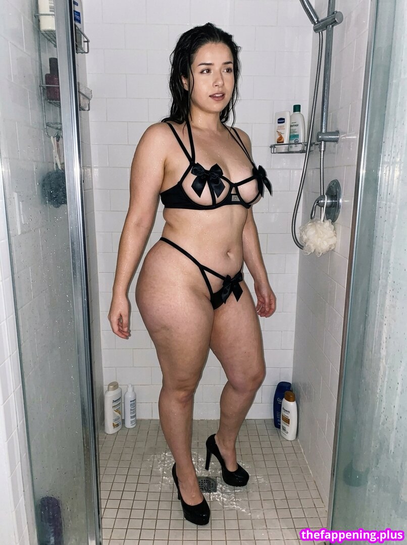 Who is this / leaked private photo uncensored HD quality