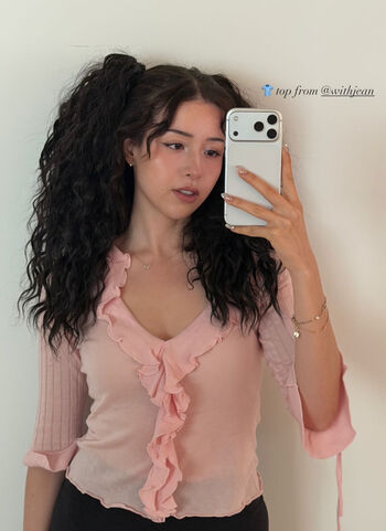Pokimane  page leaked private photo uncensored HD quality