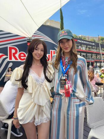 Pokimane  page leaked private photo uncensored HD quality
