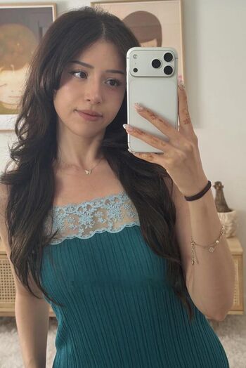 Pokimane leaked private photo uncensored HD quality