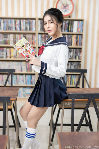 Pole light page leaked private photo uncensored HD quality