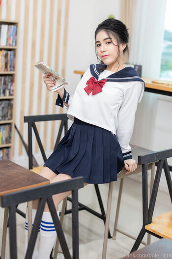 Pole light page leaked private photo uncensored HD quality