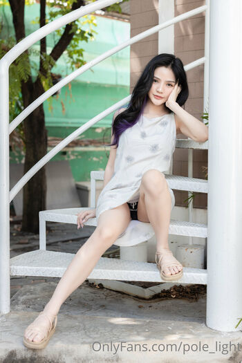 Pole light page leaked private photo uncensored HD quality