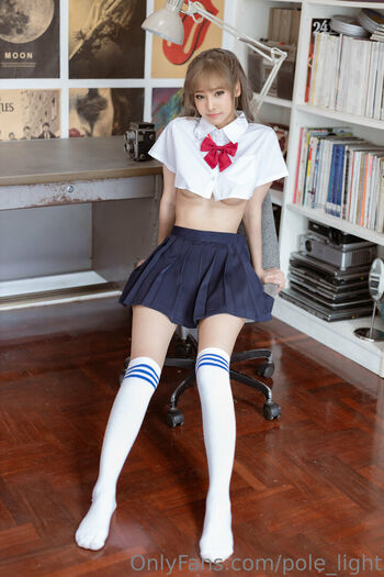 Pole light page leaked private photo uncensored HD quality