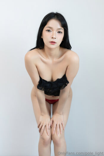 Pole light page leaked private photo uncensored HD quality