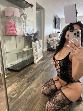 Princesaxthalia page leaked private photo uncensored HD quality