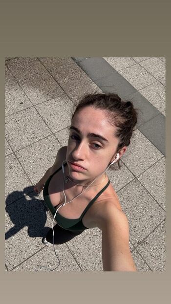 Rachel anne sennott page leaked private photo uncensored HD quality