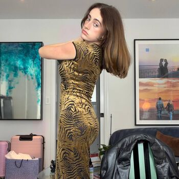 Rachel anne sennott page leaked private photo uncensored HD quality