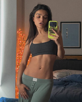 Rachel zegler page leaked private photo uncensored HD quality