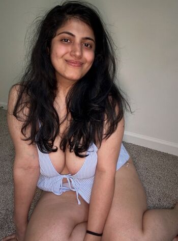 Rashmi van page leaked private photo uncensored HD quality