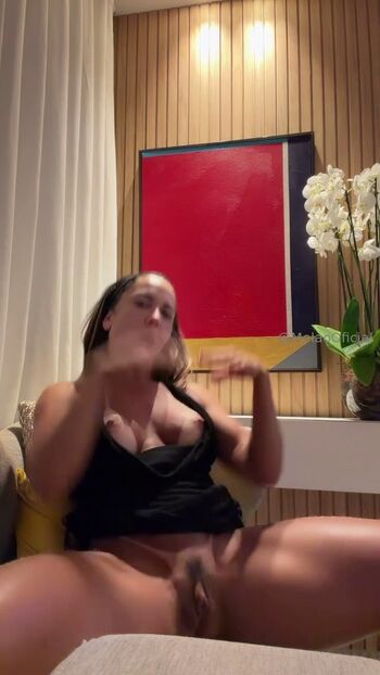 Renata frisson page leaked private photo uncensored HD quality