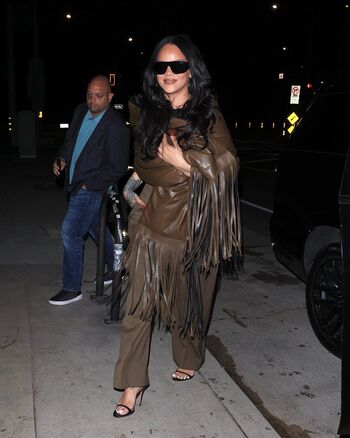 Rihanna leaked private photo uncensored HD quality