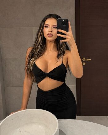 Rita ora  page leaked private photo uncensored HD quality