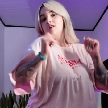 Riyuuka leaked private photo uncensored HD quality