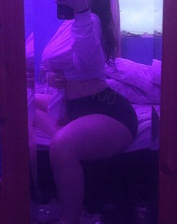 Robyn  page leaked private photo uncensored HD quality