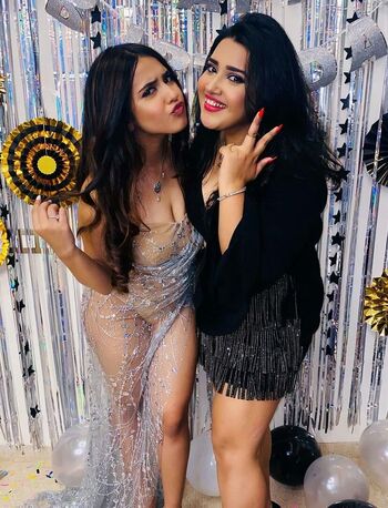 Roshni walia leaked private photo uncensored HD quality