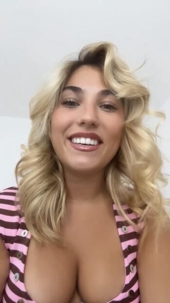 Rosie mcclelland leaked private photo uncensored HD quality