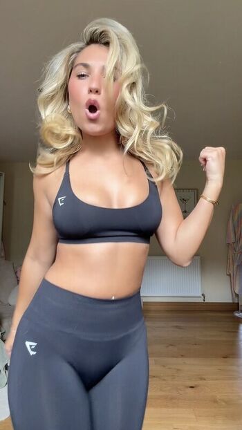 Rosie mcclelland leaked private photo uncensored HD quality