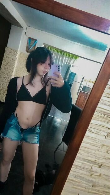 Rozsier leaked private photo uncensored HD quality