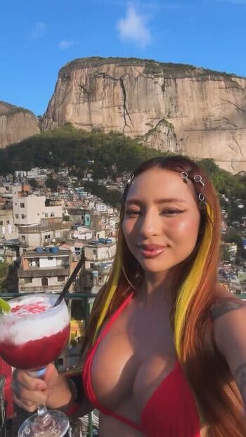 Ruivinha de marte leaked private photo uncensored HD quality