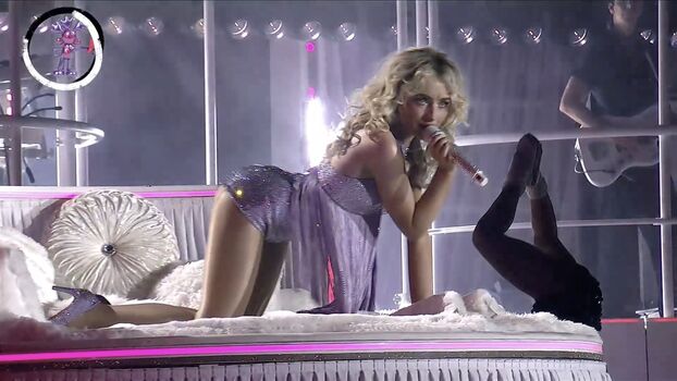 Sabrina carpenter  page leaked private photo uncensored HD quality