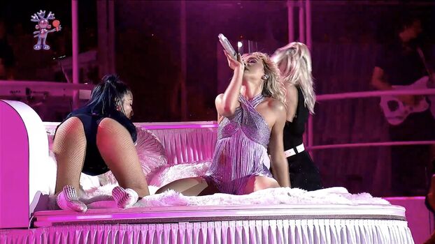 Sabrina carpenter  page leaked private photo uncensored HD quality