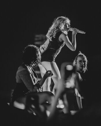 Sabrina carpenter  page leaked private photo uncensored HD quality