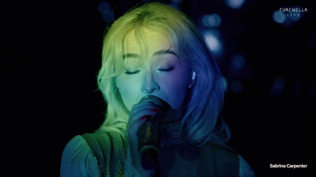 Sabrina carpenter  page leaked private photo uncensored HD quality