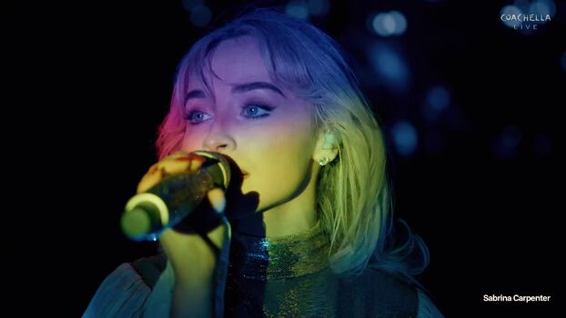 Sabrina carpenter  page leaked private photo uncensored HD quality