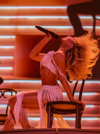 Sabrina carpenter  page leaked private photo uncensored HD quality