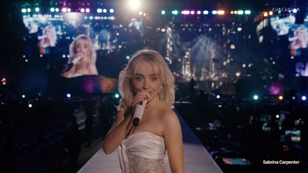 Sabrina carpenter  page leaked private photo uncensored HD quality