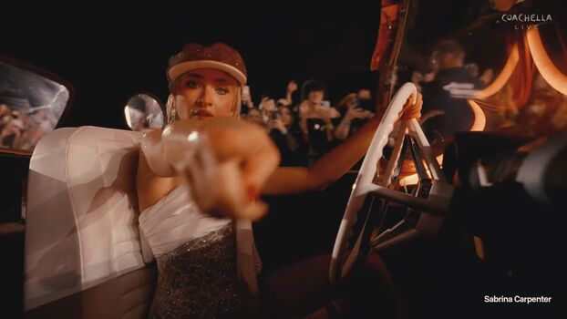 Sabrina carpenter  page leaked private photo uncensored HD quality