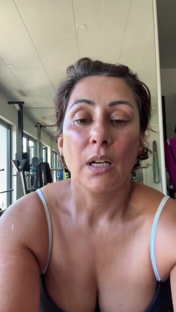 Saira khan page leaked private photo uncensored HD quality