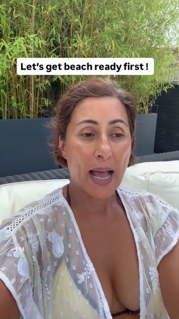 Saira khan leaked private photo uncensored HD quality
