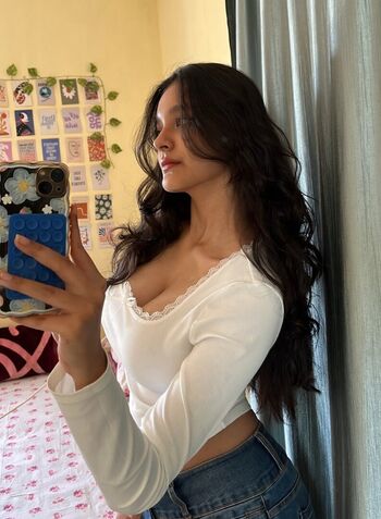 Sakshi pandey page leaked private photo uncensored HD quality