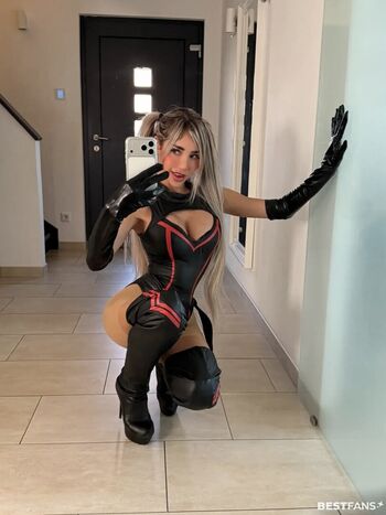 Sandyleinof  page leaked private photo uncensored HD quality