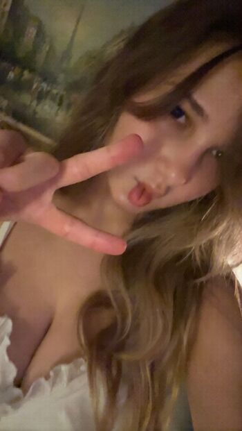 Sara dobrik leaked private photo uncensored HD quality