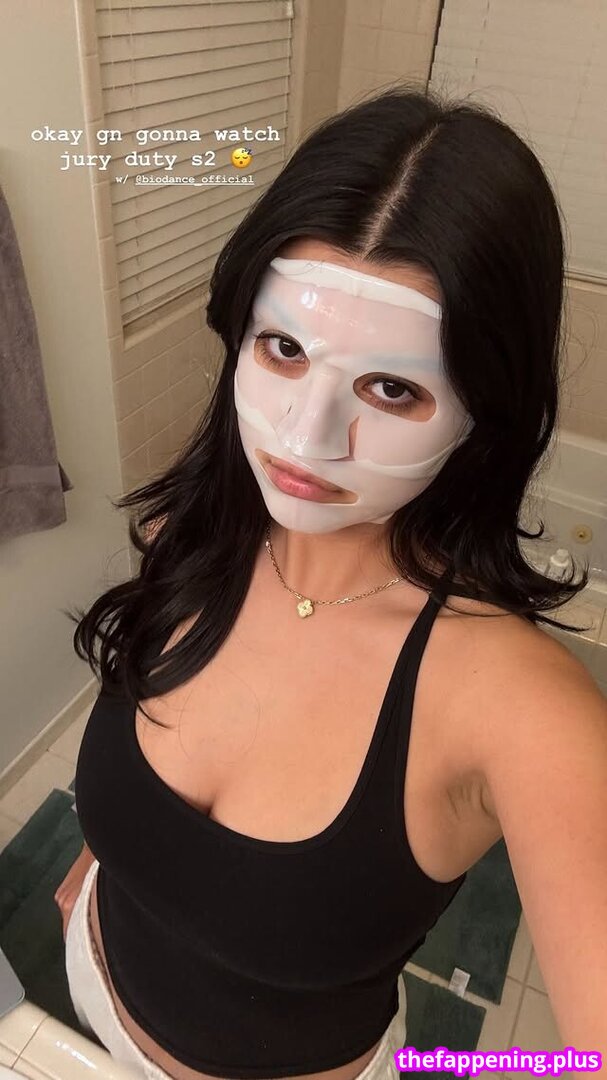 Who is this / leaked private photo uncensored HD quality