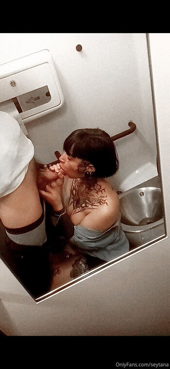 Sarahs mercier leaked private photo uncensored HD quality