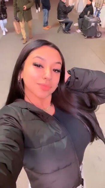 Sariixo leaked private photo uncensored HD quality