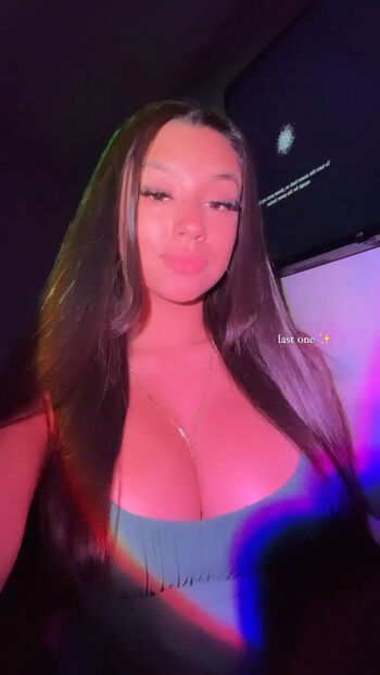 Sariixo leaked private photo uncensored HD quality