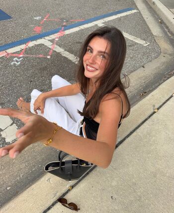 Savannah demers leaked private photo uncensored HD quality