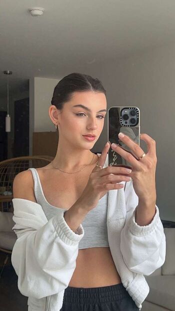 Savannah demers leaked private photo uncensored HD quality
