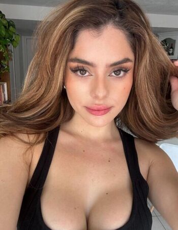 Scarlett salazar leaked private photo uncensored HD quality